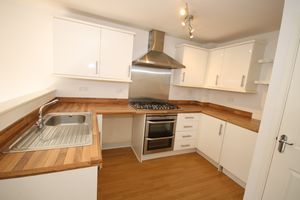 Kitchen- click for photo gallery